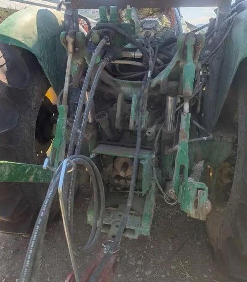 Used 2009 JOHN DEERE 5065M Tractor