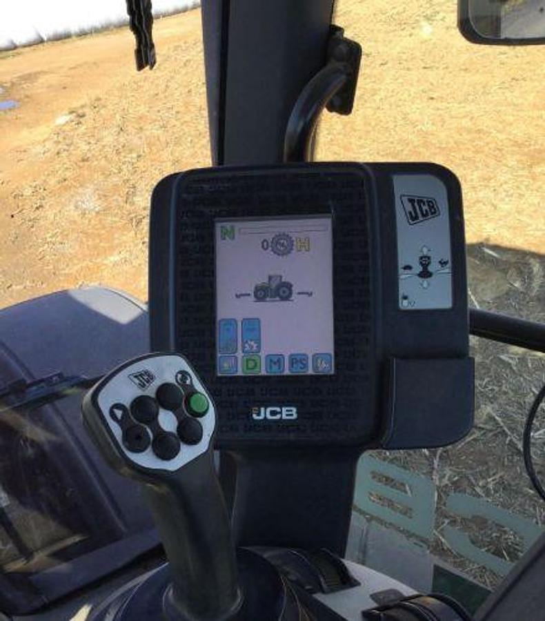 Used 2014 JCB Fastrac 8310