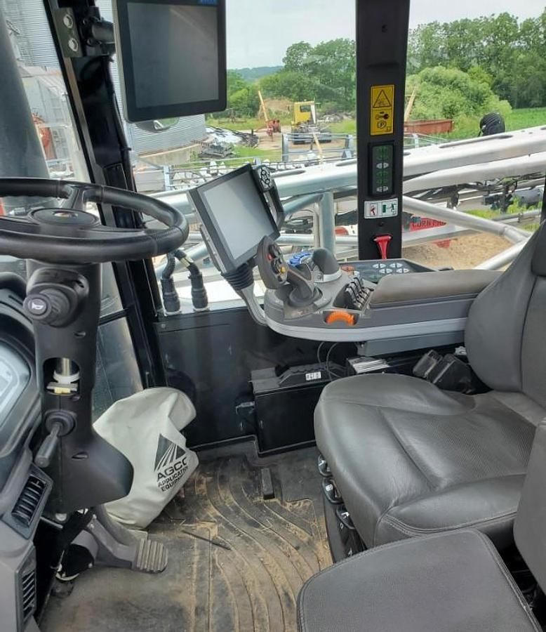 Used 2021 ROGATOR RG1100C Self-Propelled Sprayer