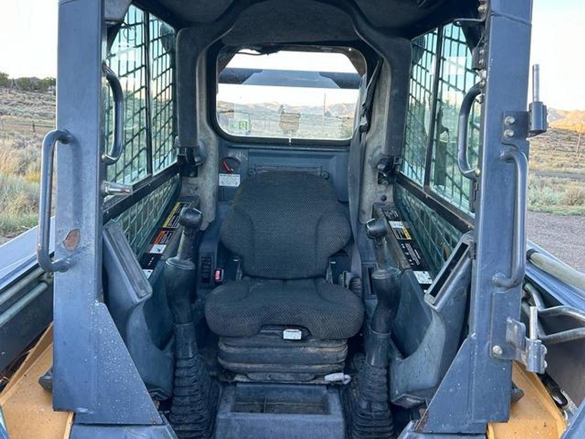 Used 2010 John Deere CT333D Skid Steer Loader