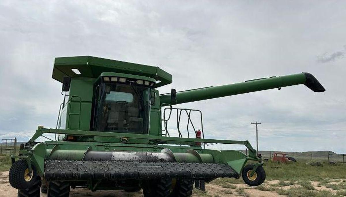 Used 2007 JOHN DEERE 9760 STS
