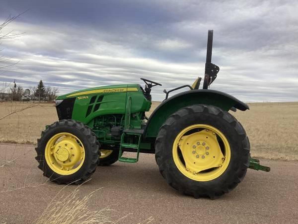 Used 2020 John Deere 5075E
