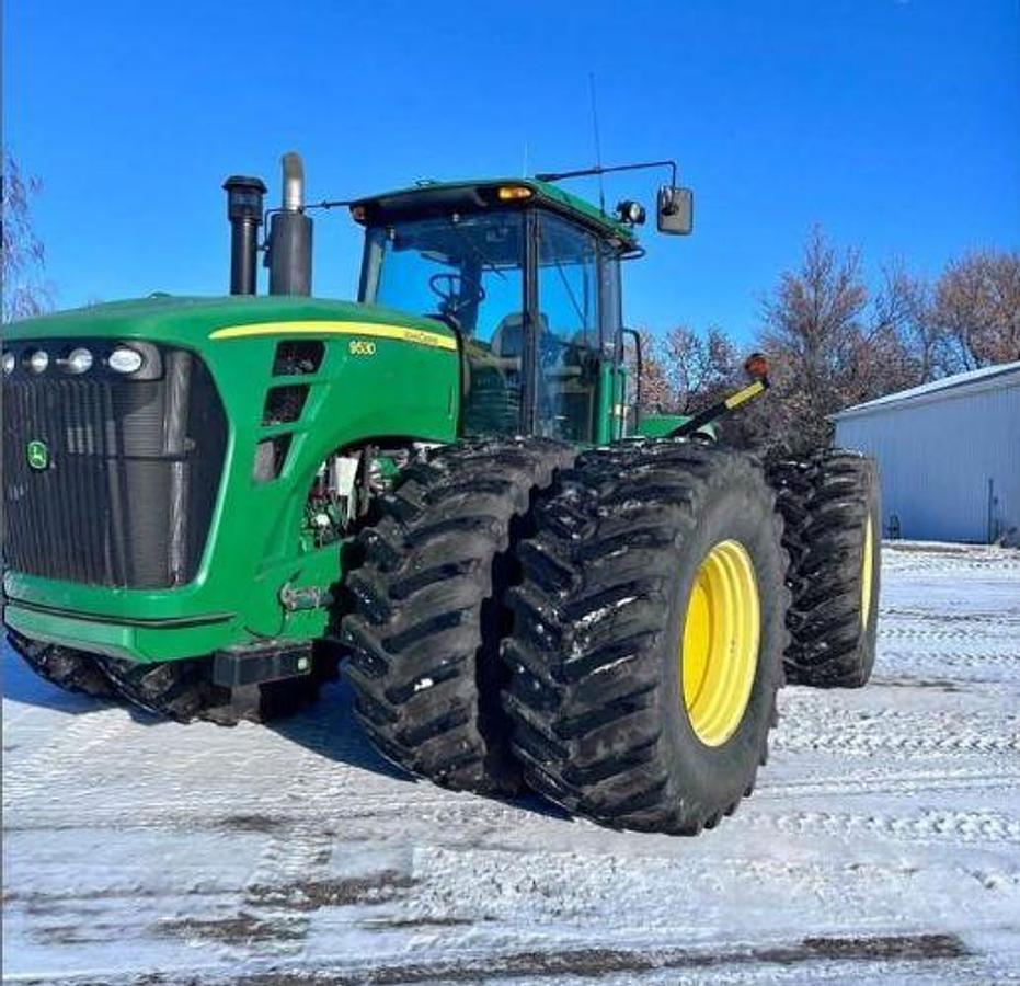 Used 2011 JOHN DEERE 9530