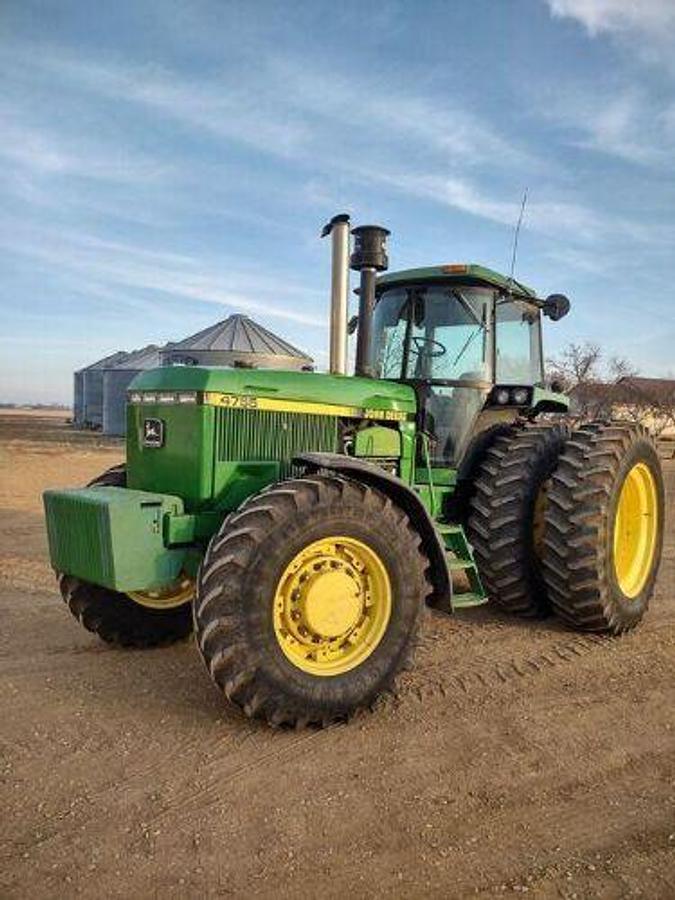 Used 1991 John Deere 4755