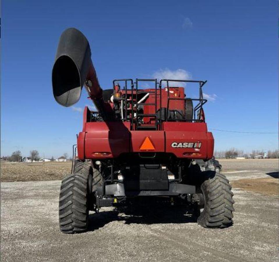 Used 2009 Case IH 7120 Combine RWA