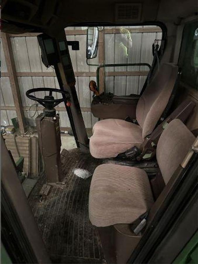 Used 2002 JOHN DEERE 9750 STS