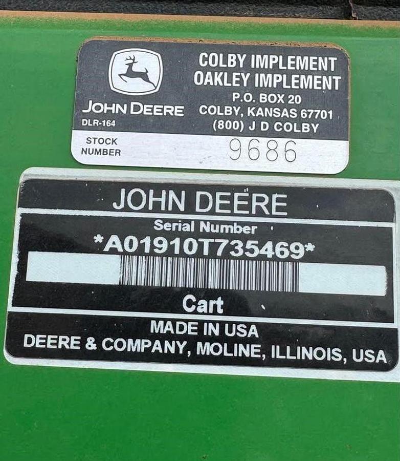 Used 2008 JOHN DEERE 1890 Air Seeder
