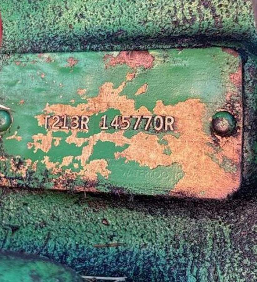 Used JOHN DEERE 4020 Tractor
