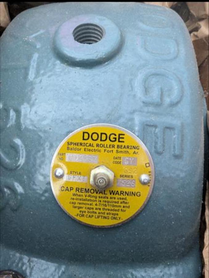 Used Dodge Housing Pillow Block Bearing with Adaptors/Dust Covers