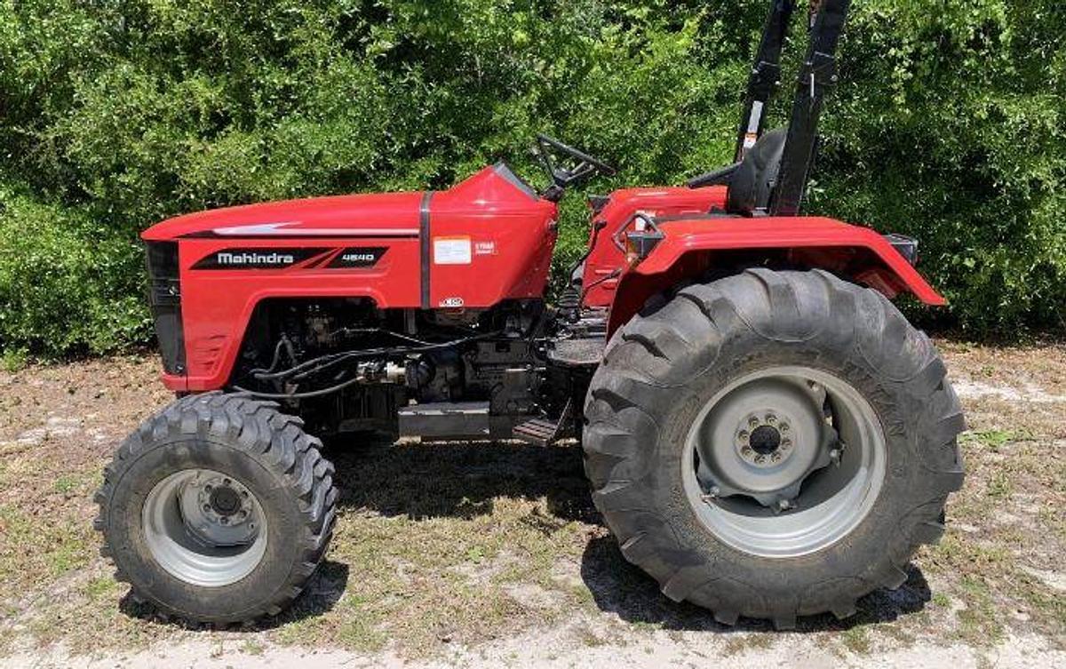 Used 2015 Mahindra 4540