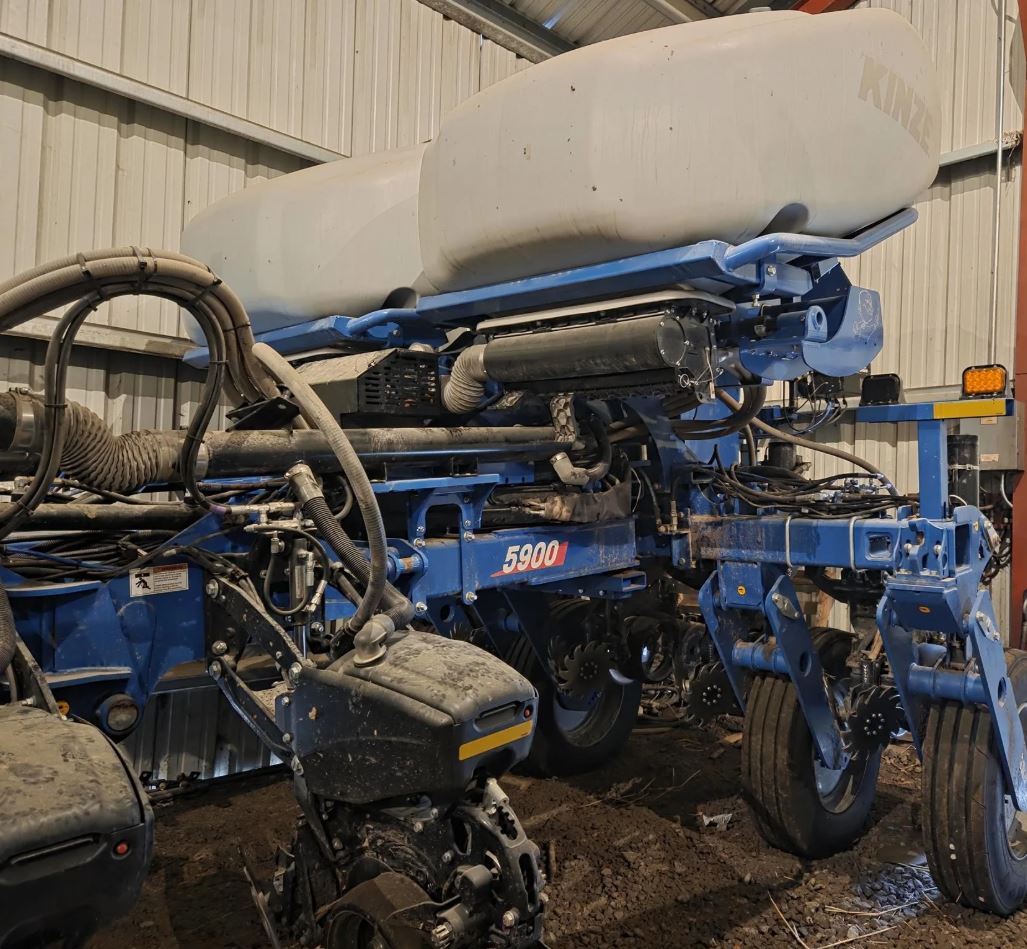Used 2024 KINZE 5900