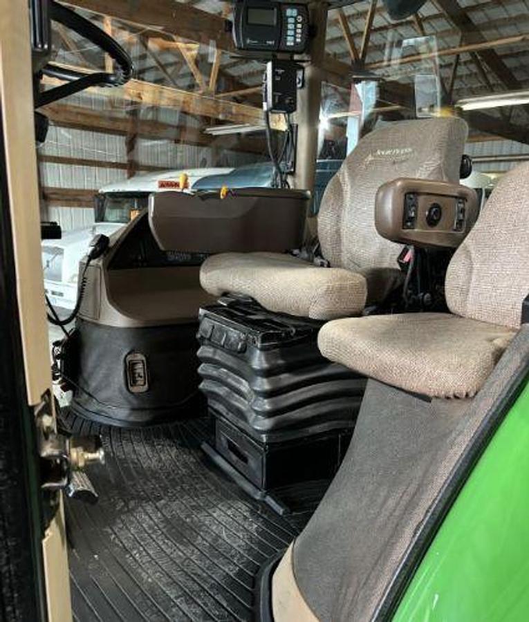 Used 2002 John Deere 8320