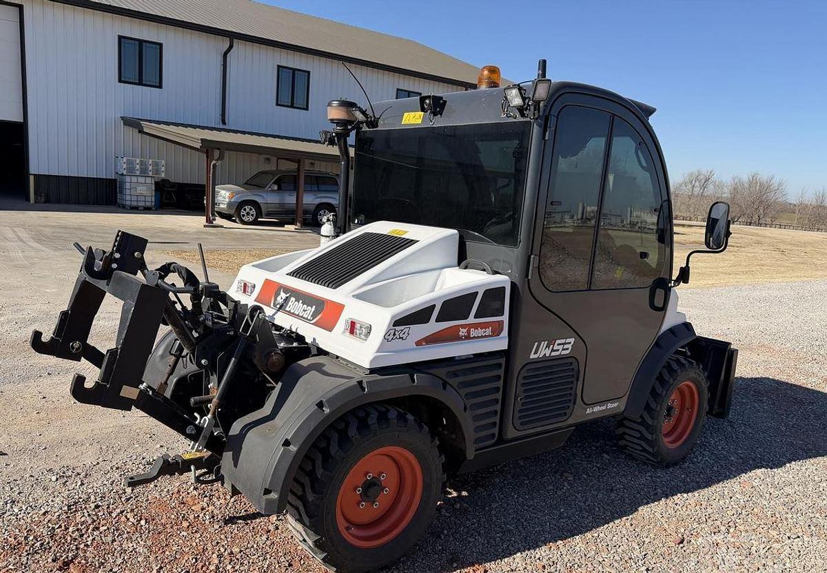 Used 2024 BOBCAT TOOLCAT UW53