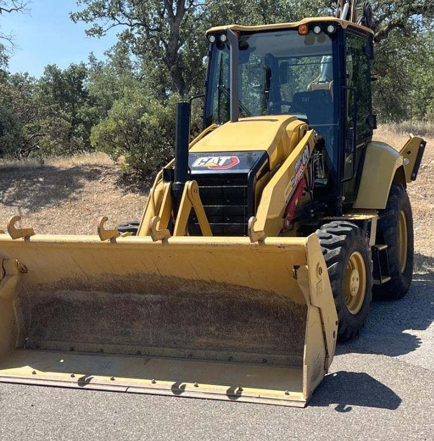 Used 2021 CATERPILLAR 420 Loader Backhoe