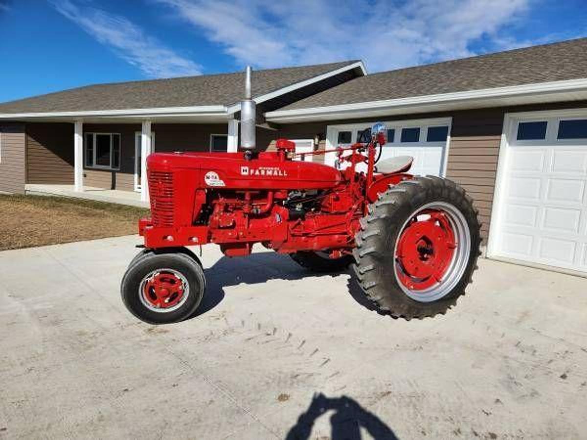 Used Used Farmall Super MTA Tractor