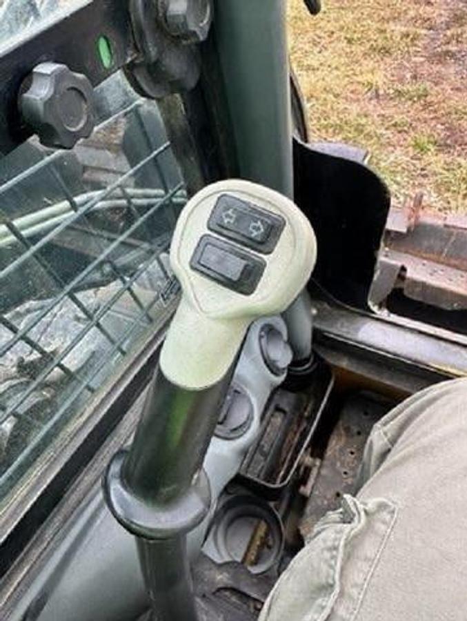 Used 2014 New Holland L225