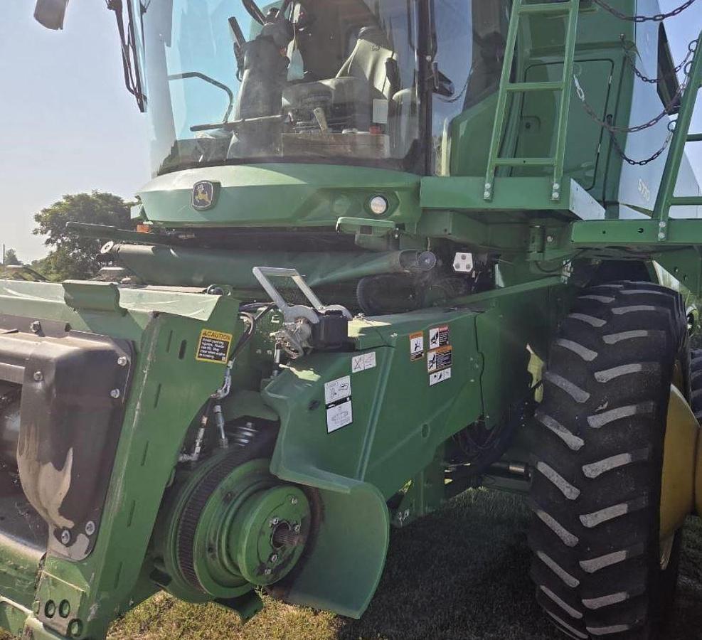 Used 2022 John Deere S770 Combine