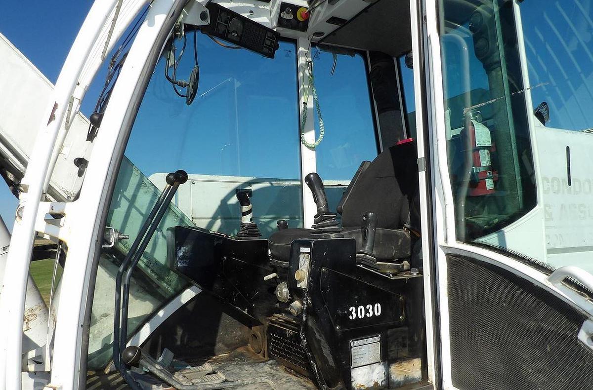 Used 2005 SOILMEC R312-200 Verticle Drill