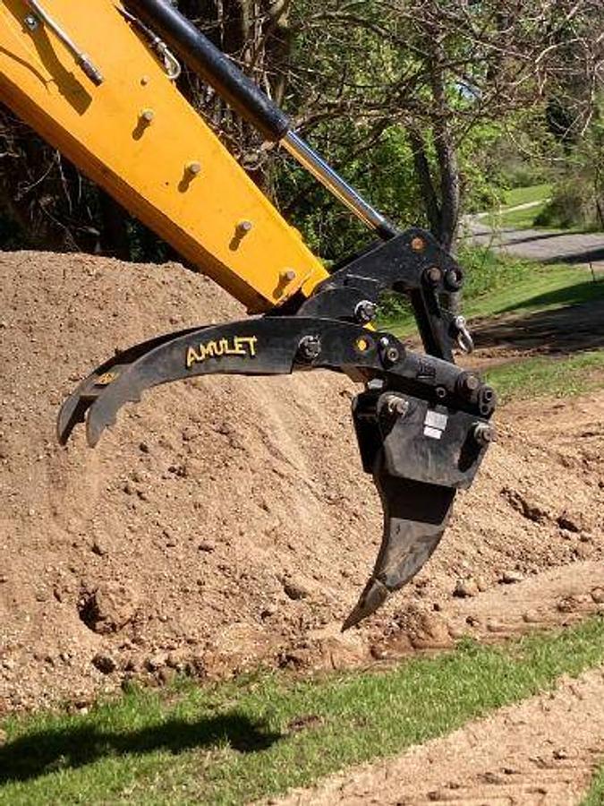 Used 2012 JCB 4CX-14 LOTS OF EXTRAS