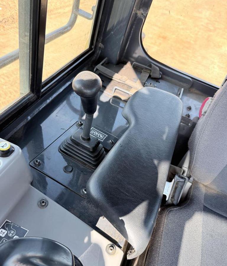 Used 2023 KOMATSU D61PX-24