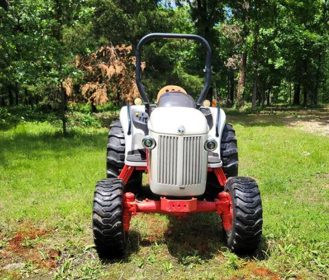 Used 2010 New Holland Boomer 8N