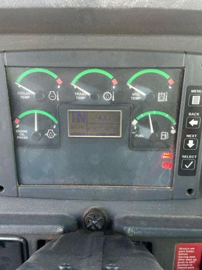 Used 2004 JOHN DEERE 544J