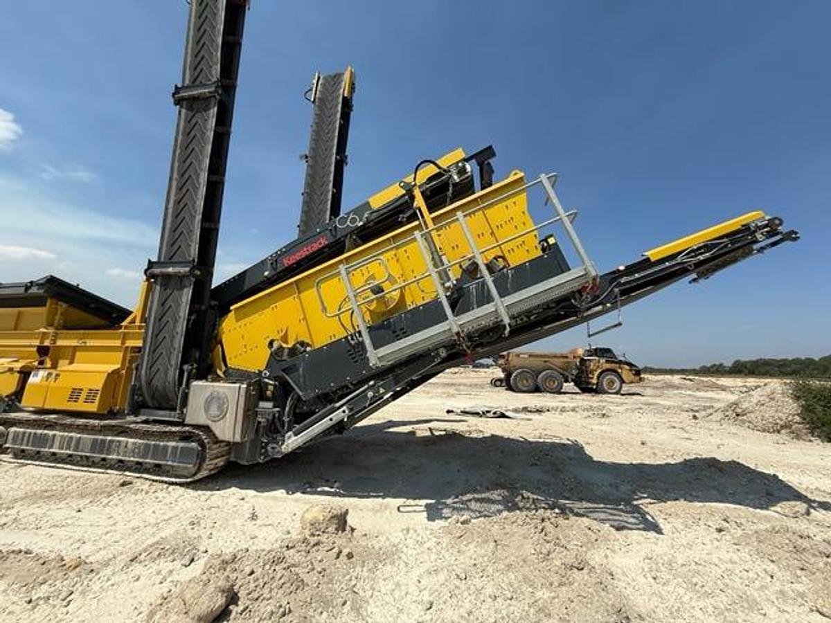 Used 2023 Powerscreen Chieftain Track Screener
