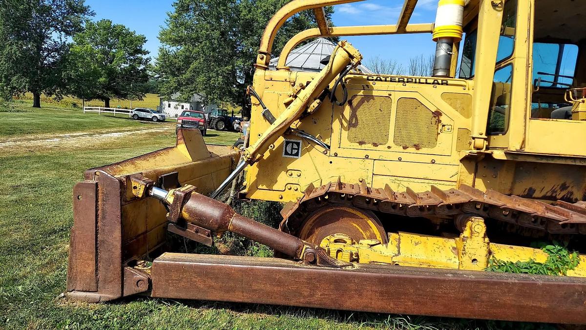 Used 1964 CATERPILLAR D8H Dozer
