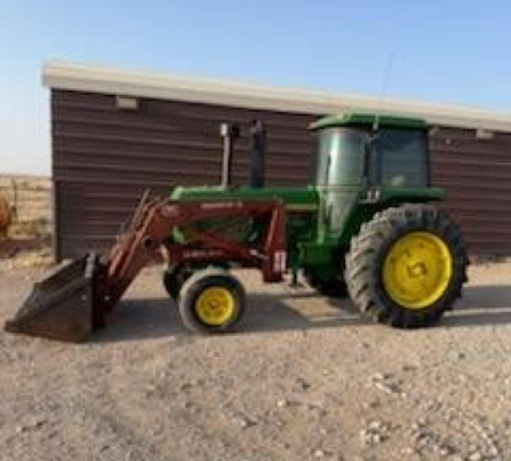 Used 1976 JOHN DEERE 4430