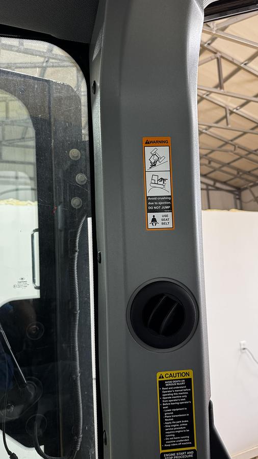 Used 2022 John Deere 700L XLT Crawler Dozer