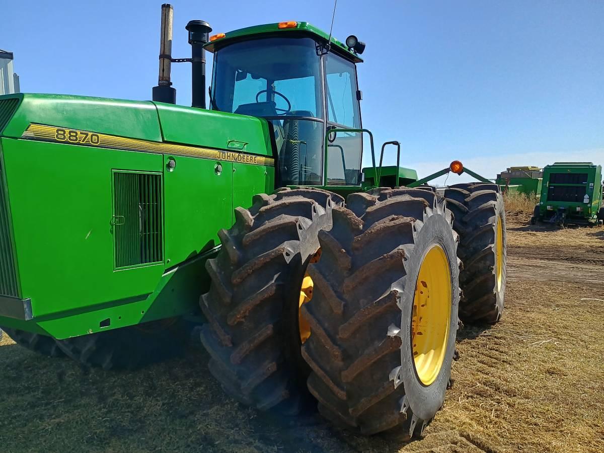 Used 1992 John Deere 8870