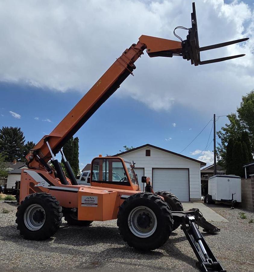 Used 2014 Sky Trak 10054
