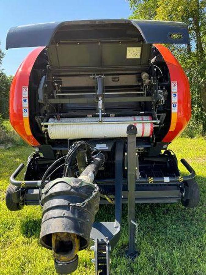 Used 2022 Kubota BV5160 Round Baler
