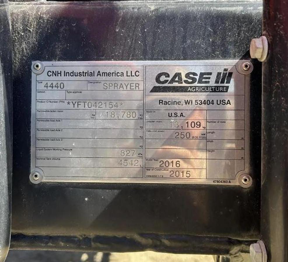 Used 2016 Case IH Patriot 4440 Self-Propelled Sprayer