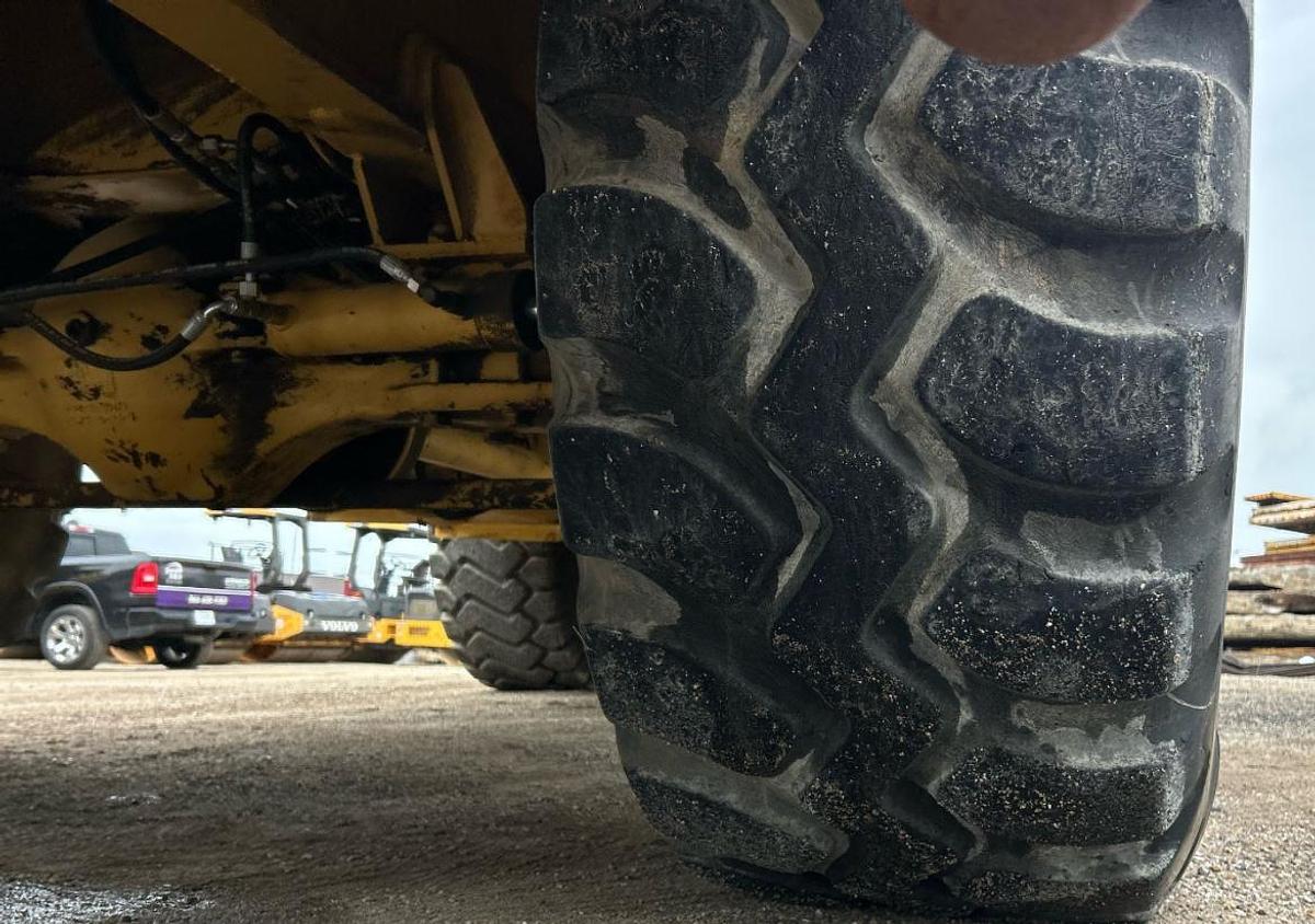 Used 1998 Grove RT635C Terrain Crane