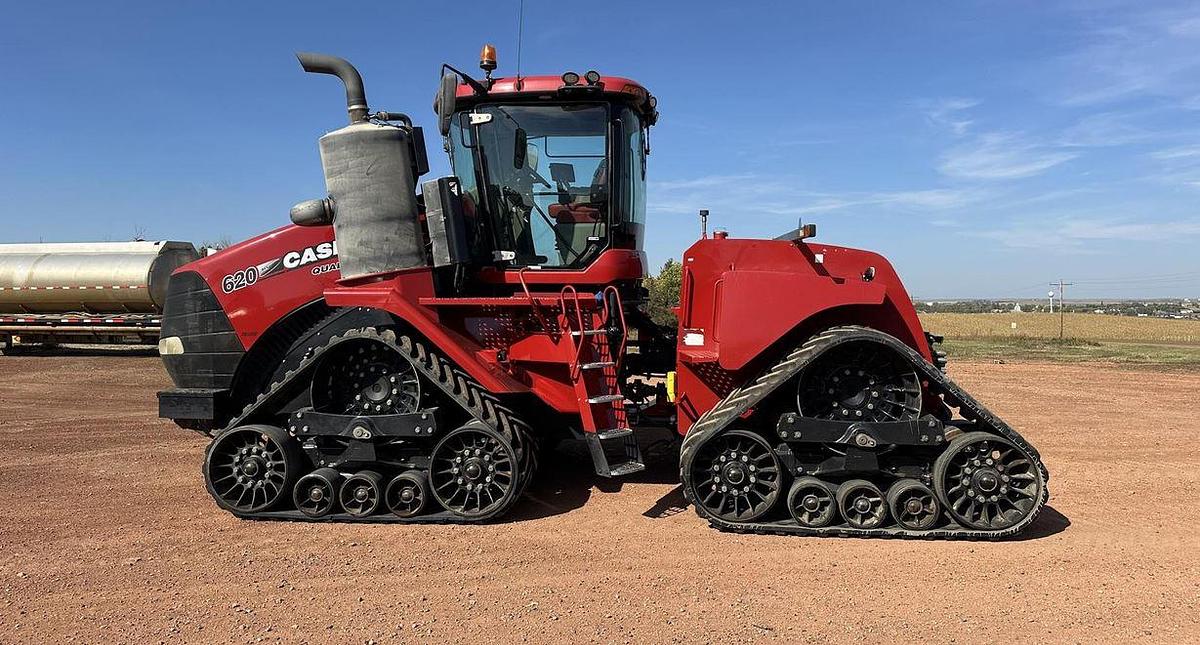 Used 2016 CASE IH STEIGER 620 QUADTRAC Tractor