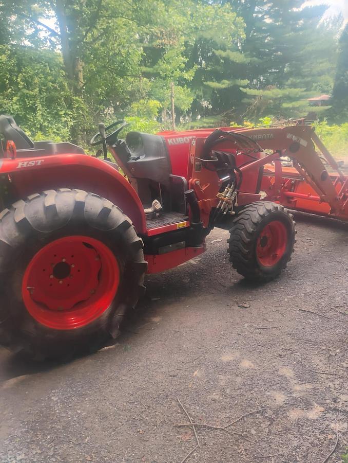 Used 2017 Kubota L4760 Tractor