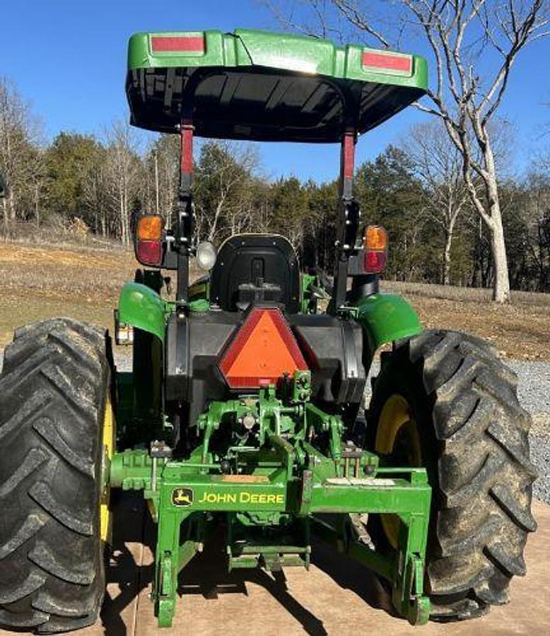Used 2018 John Deere 5075E