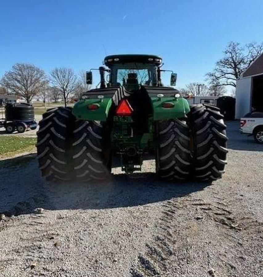 Used 2017 JOHN DEERE 9370R