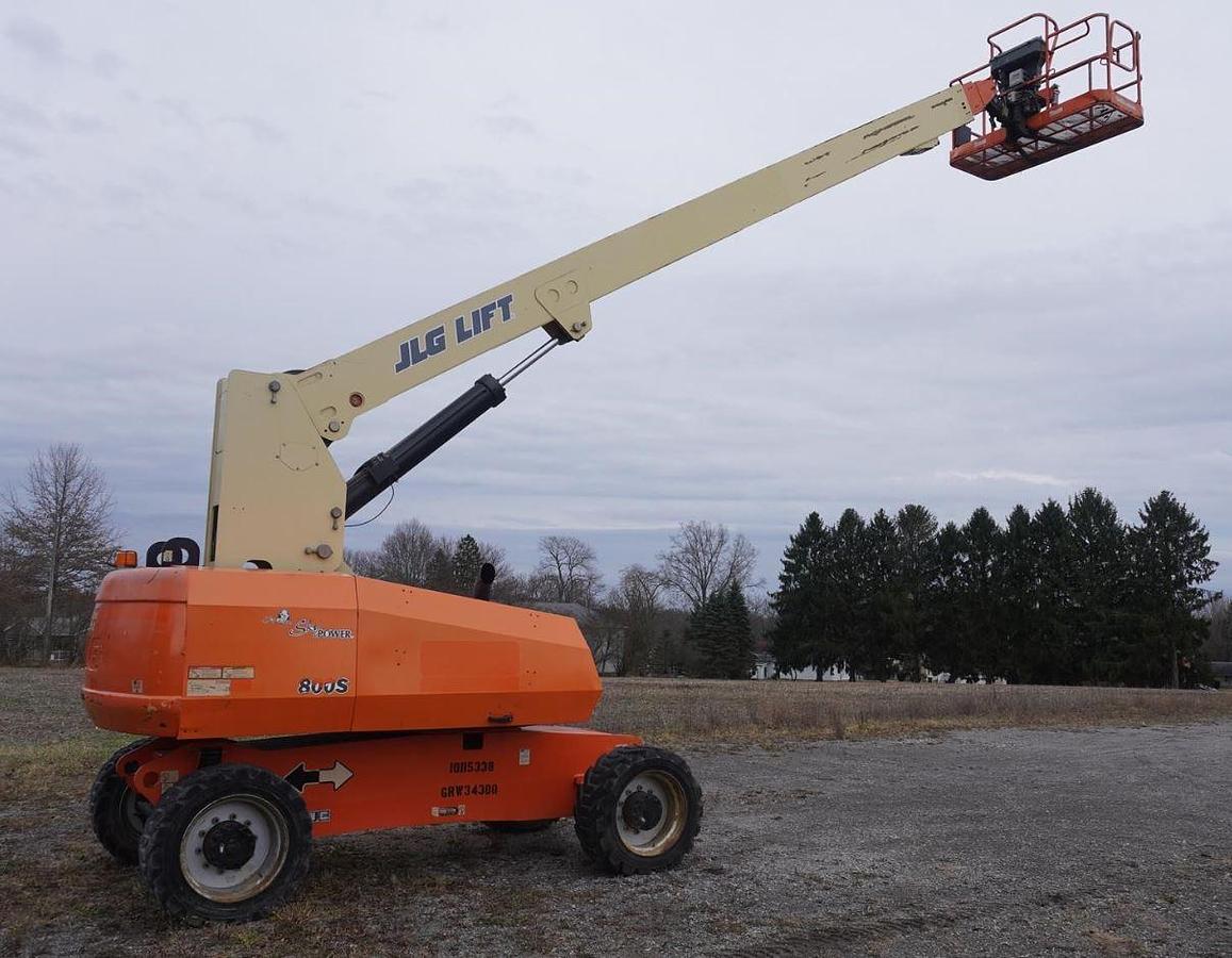 Used 2013 JLG 800S Telescopic Boom Lift