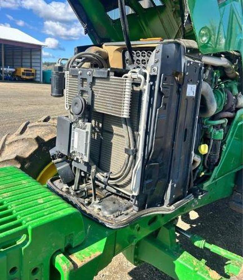 Used 2019 JOHN DEERE 6130R
