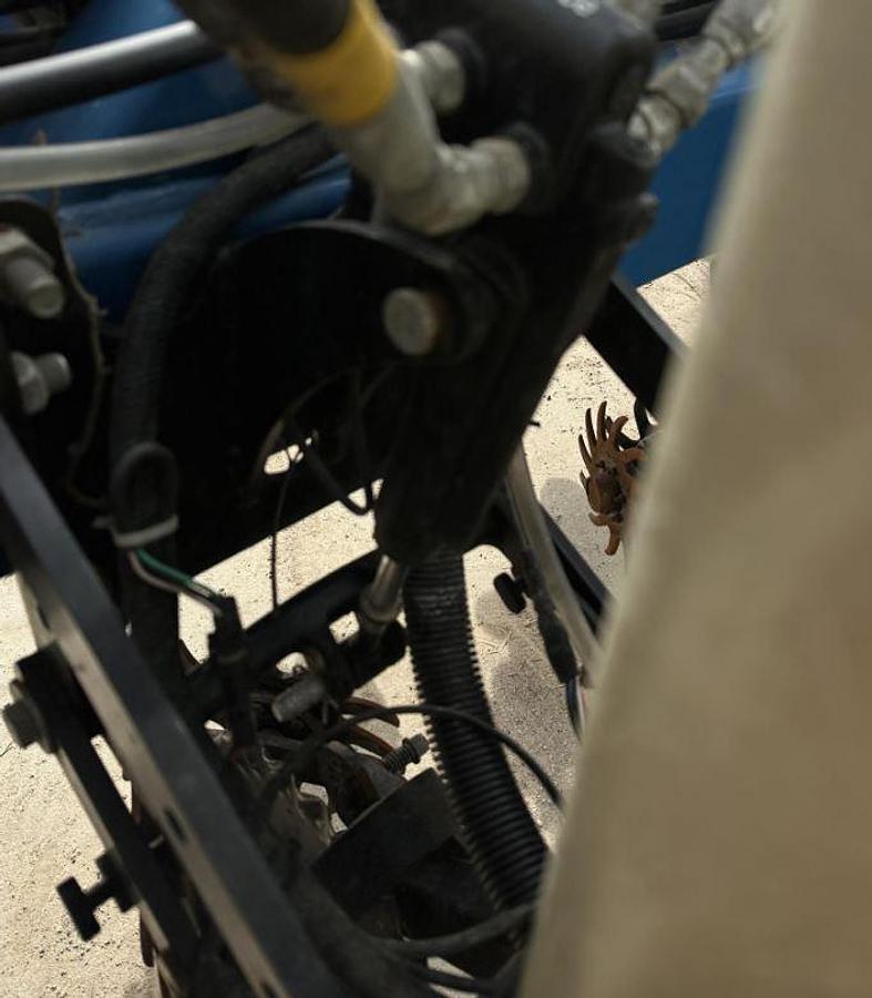 Used 1999 Kinze 2600