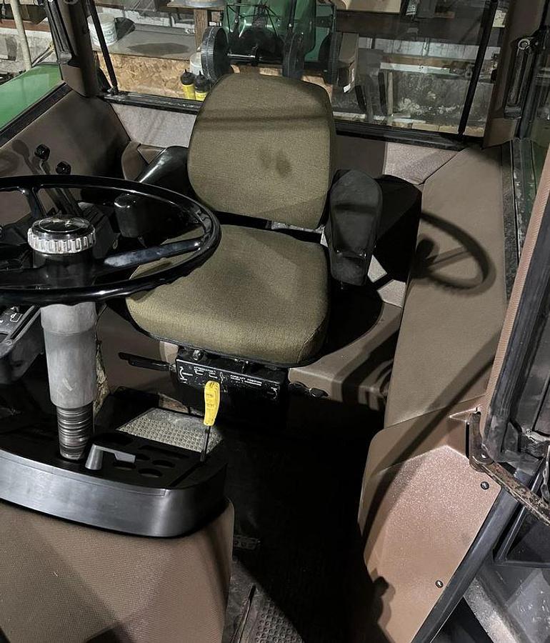 Used 1986 JOHN DEERE 4650 Tractor