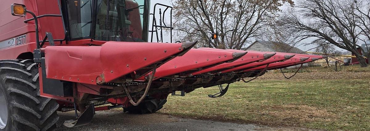 Used 2008 Case IH 2577 Combine