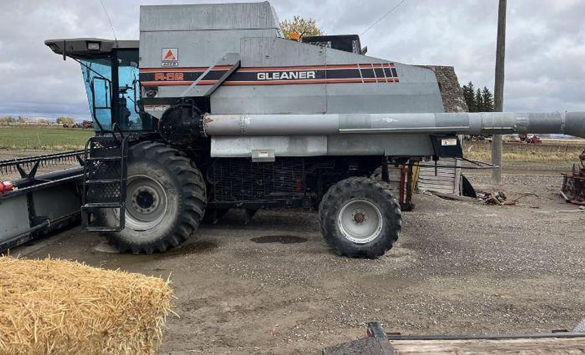 Used 1996 AGCO R62