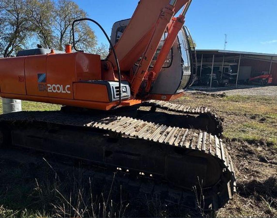 Used 2006 HITACHI EX200 LC Excavator