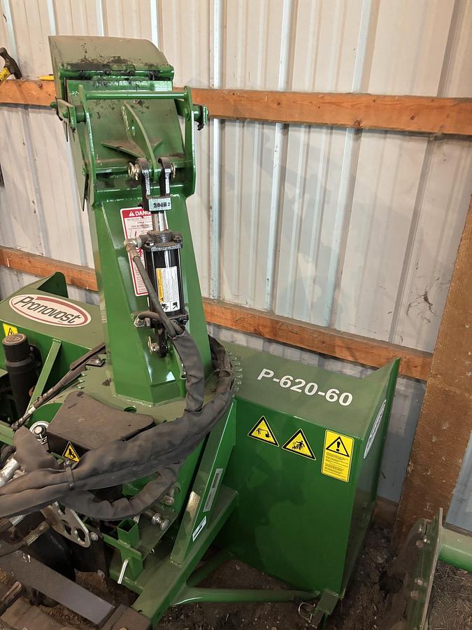 Used 2019 John Deere 3046R