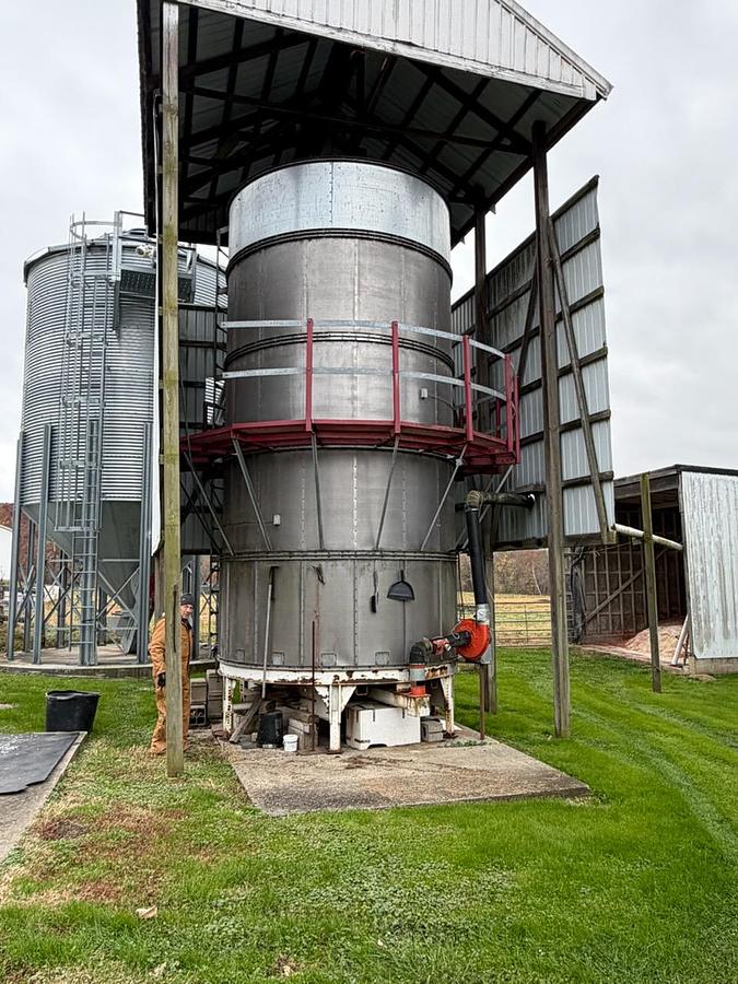 Used  Kan-Sun Model 10-21-210 Grain Dryer