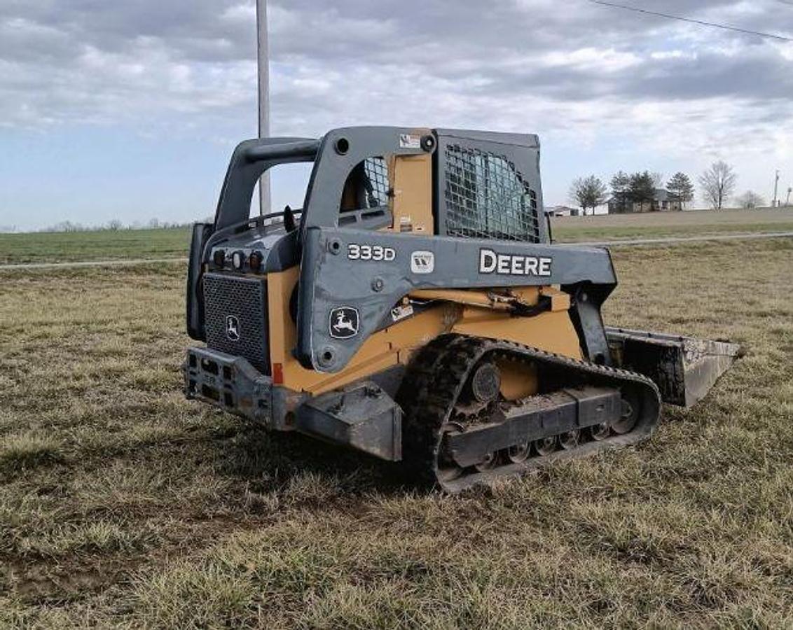 Used 2011 JOHN DEERE 333D