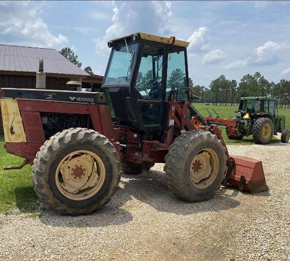 Used 1988 VERSATILE 276